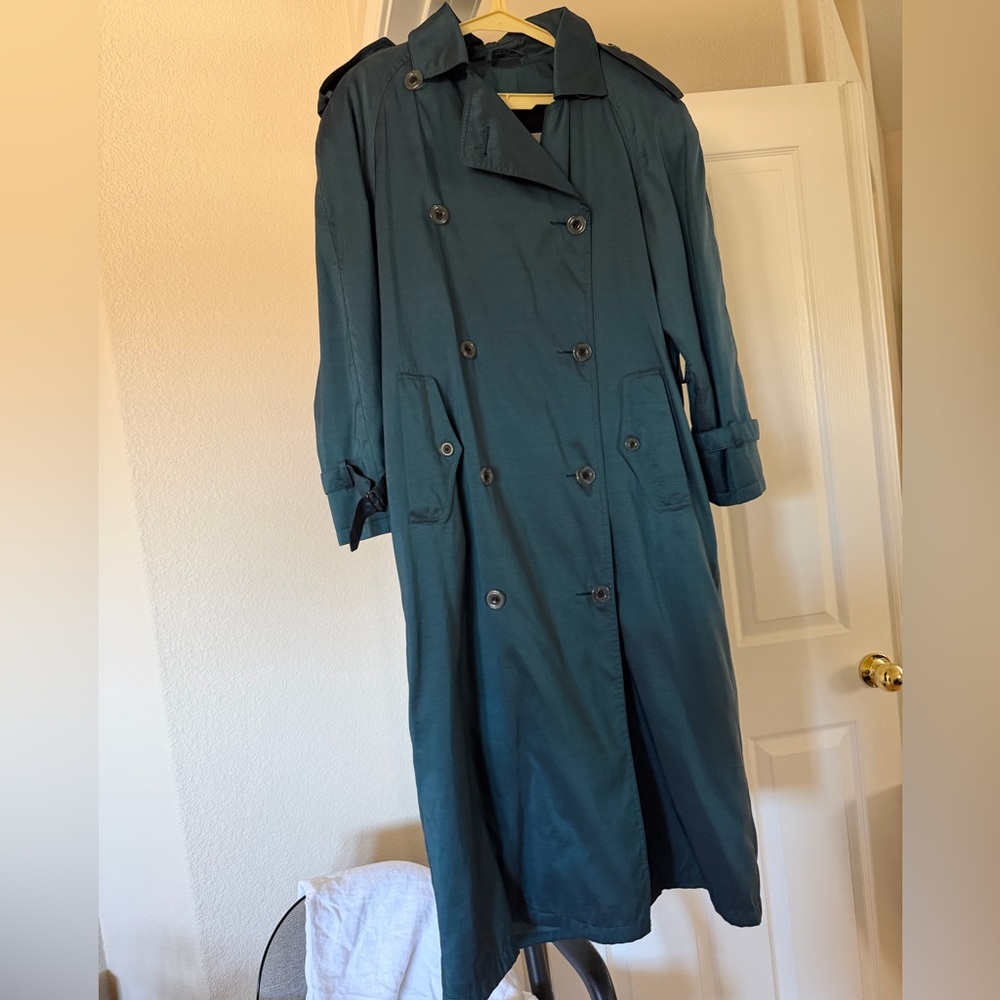 Vintage Jones New York Trench Coat